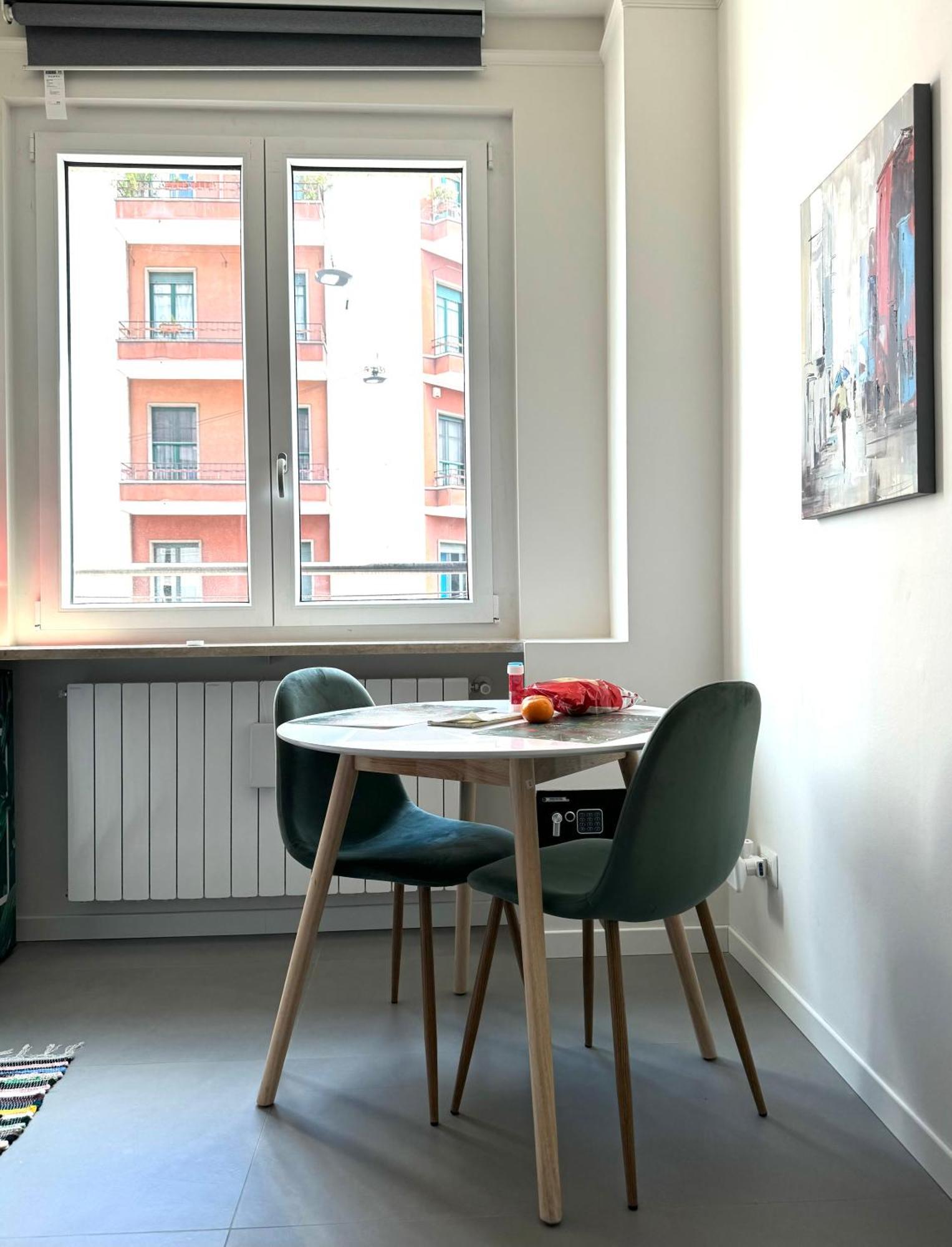 Rainbow Studio Flat- Monolocale Luminoso Милано Екстериор снимка