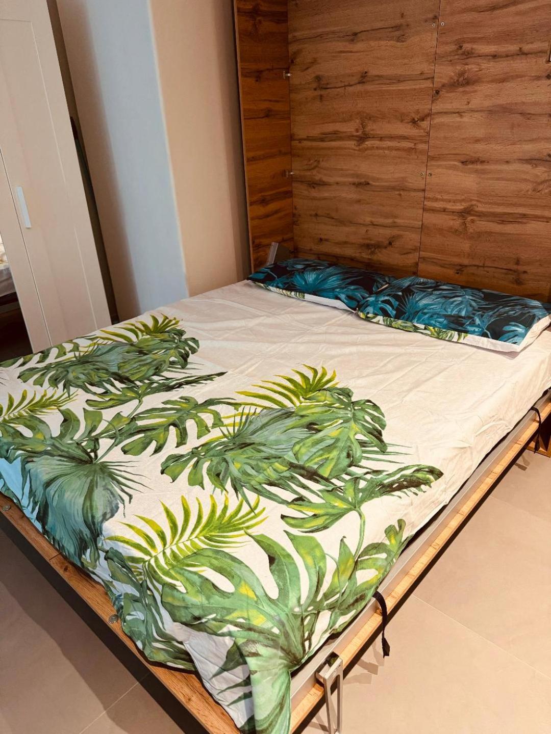 Rainbow Studio Flat- Monolocale Luminoso Милано Екстериор снимка