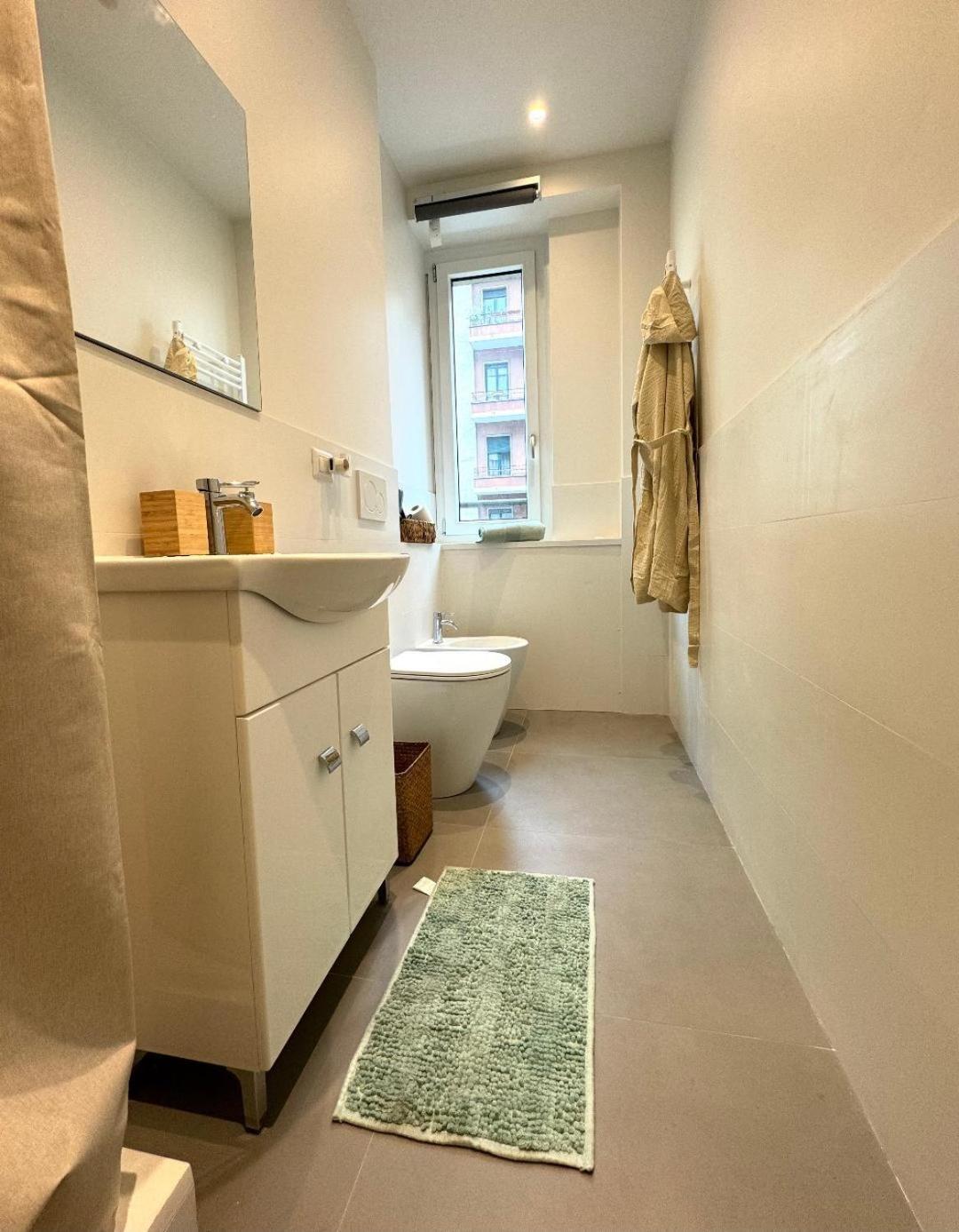Rainbow Studio Flat- Monolocale Luminoso Милано Екстериор снимка